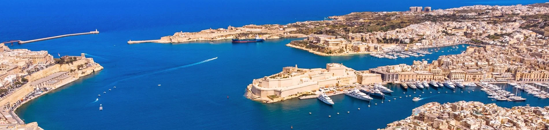 Malta destination photograph from Localrent